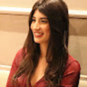 Meet your Posher, Maryem